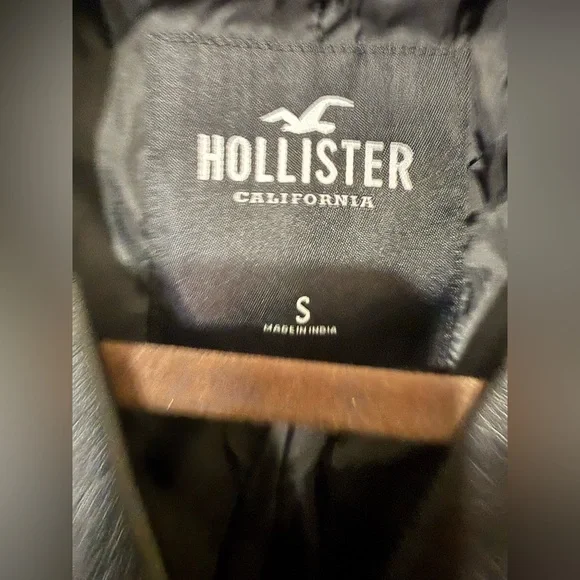 NWOT Hollister Black Faux Leather Moto Jacket Size Small - Picture 2 of 5